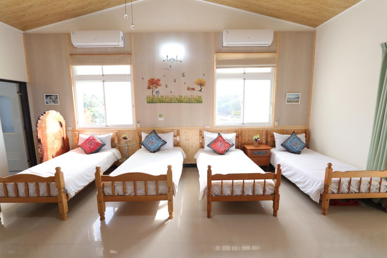 556 Homestay Danei Esterno foto